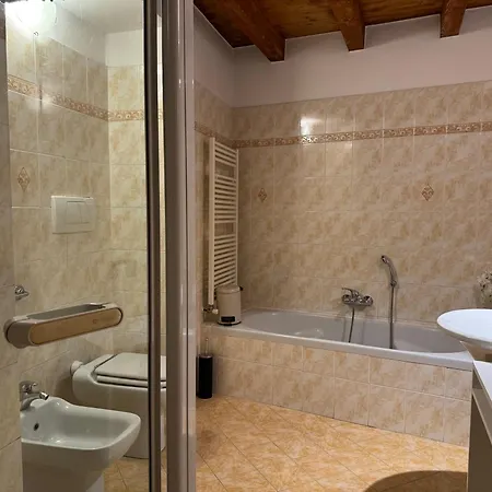 Houseberg Quarenghi Sx