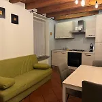 Апартаменты Houseberg Quarenghi Sx *
