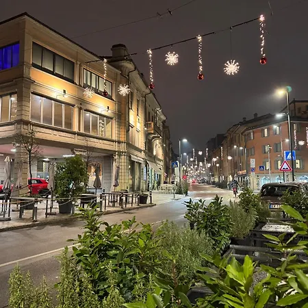 Houseberg Quarenghi Sx ベルガモ